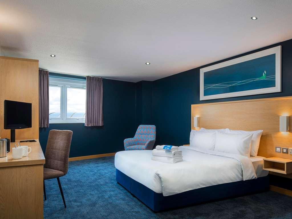 Travelodge London City Airport Номер фото